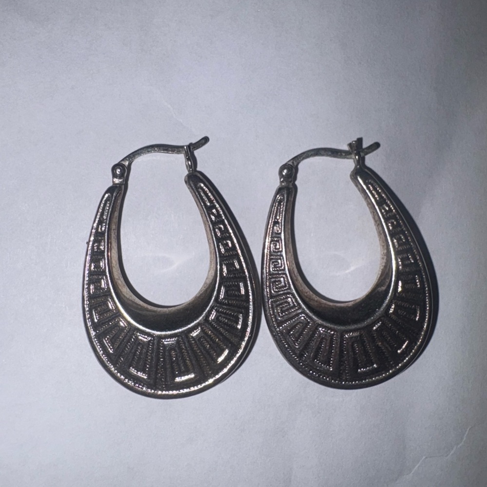 Vintage Elegant Sterling Silver 925  Hoop Earrings